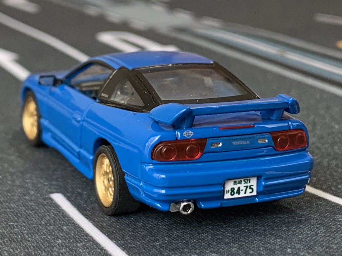 トミカプレミアムのシルエイティを改造。テーマは「イニシャルDを意識