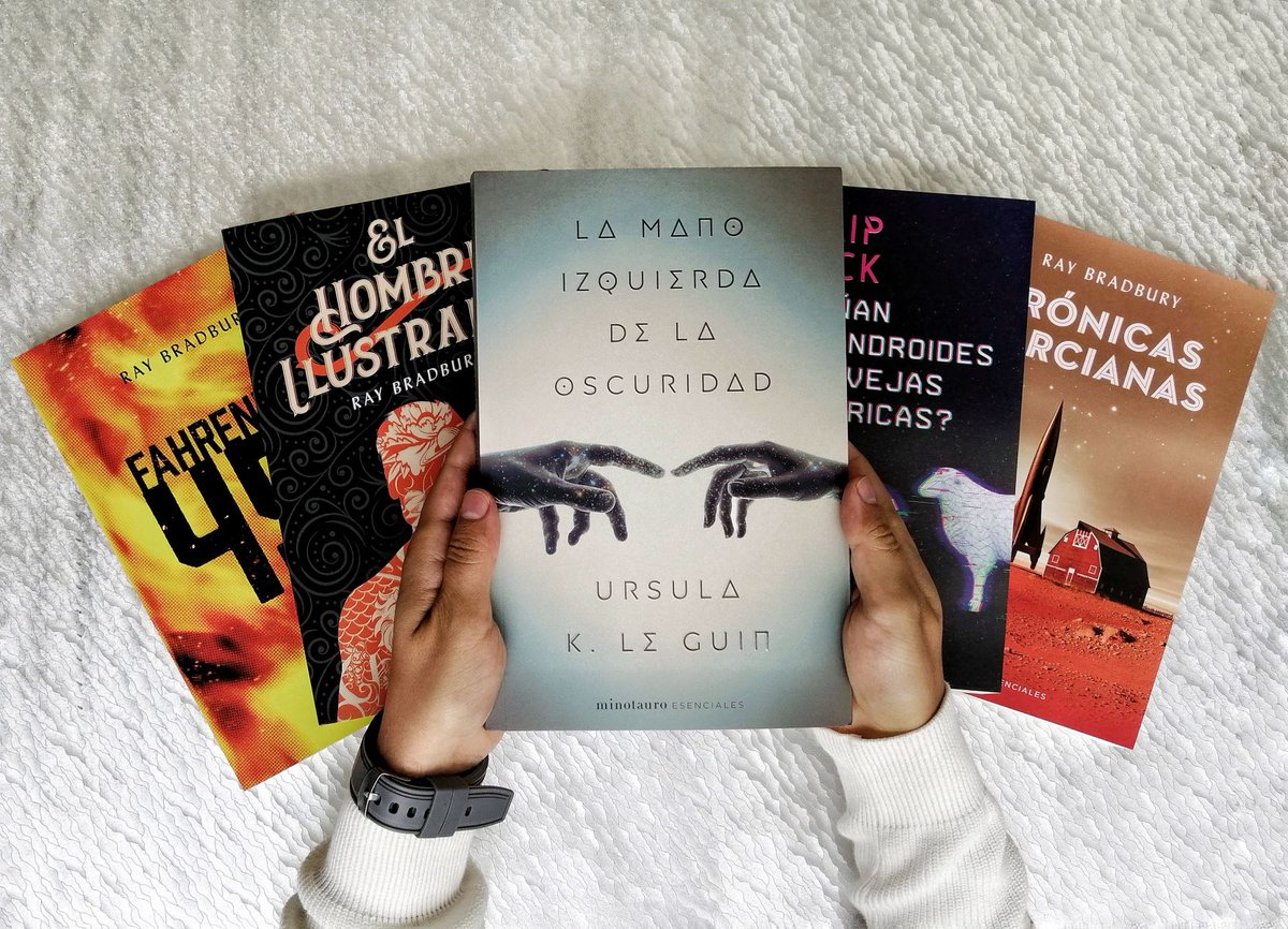 PlanetaLibrosCo's tweet photo. ¡Amantes de la ciencia ficción!

¿Cuál de estos libros les gustaría leer? 🤔📚 https://t.co/VcnjvA0NsO