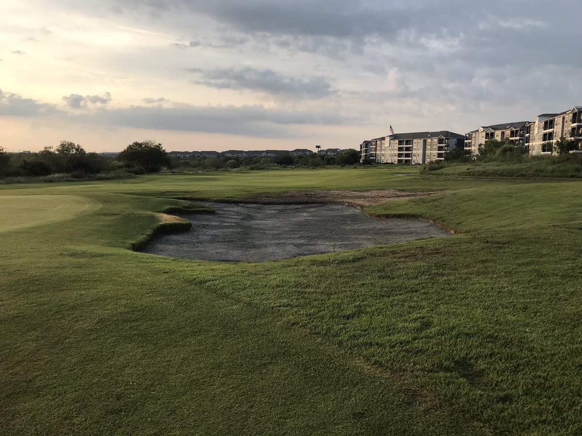 LarsonGolfLLC tweet picture