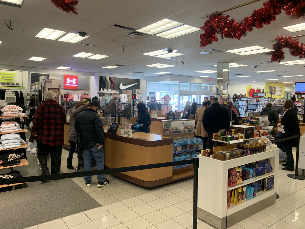 Timing of traffic clearly has changed as counters that were empty this morning are full this afternoon #NPDHoliday #BlackFriday2020 <a href="/npdgroup/">The NPD Group</a>