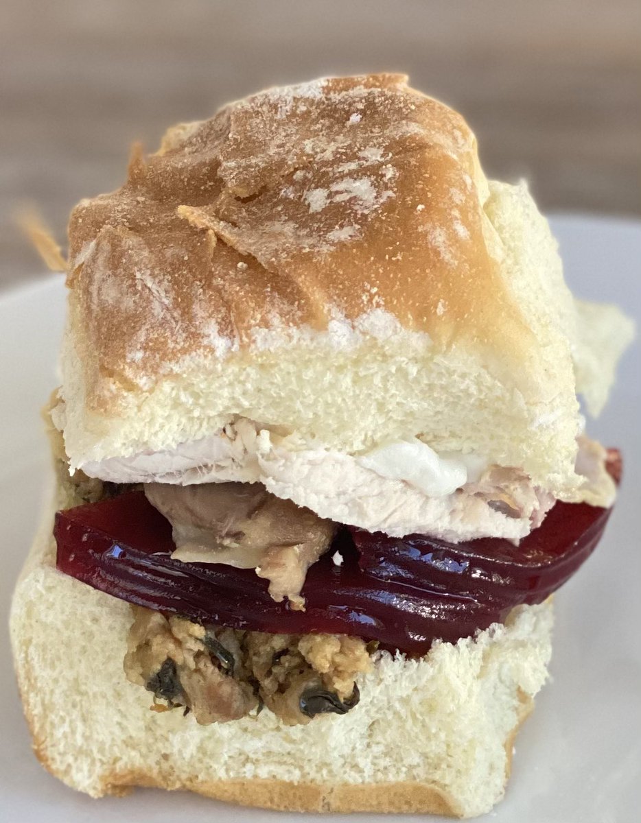 conantnyc's tweet photo. The day after sandwich...
Another reason that life is amazing. #thankful #happythanksgivng https://t.co/T755I6VLzB