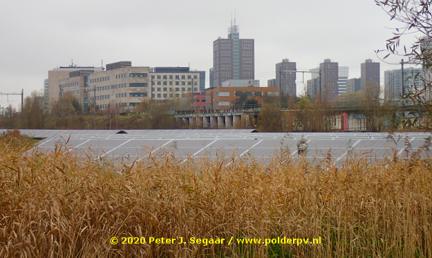 Polder_PV's tweet photo. Oh, oh, Duh Hââgh, mooie stad agtur duh Duinûh ! #Zonnepark 't Oor, #EVHB gedeelte (doorgekoppeld aan leiding HTM tram net) https://t.co/kgErUDQUNr