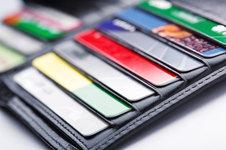 Trish882's tweet photo. Keeping Your Credit Cards Out of Your Own Hands https://t.co/ntOTOvO5qo https://t.co/nrQ3hZOh92