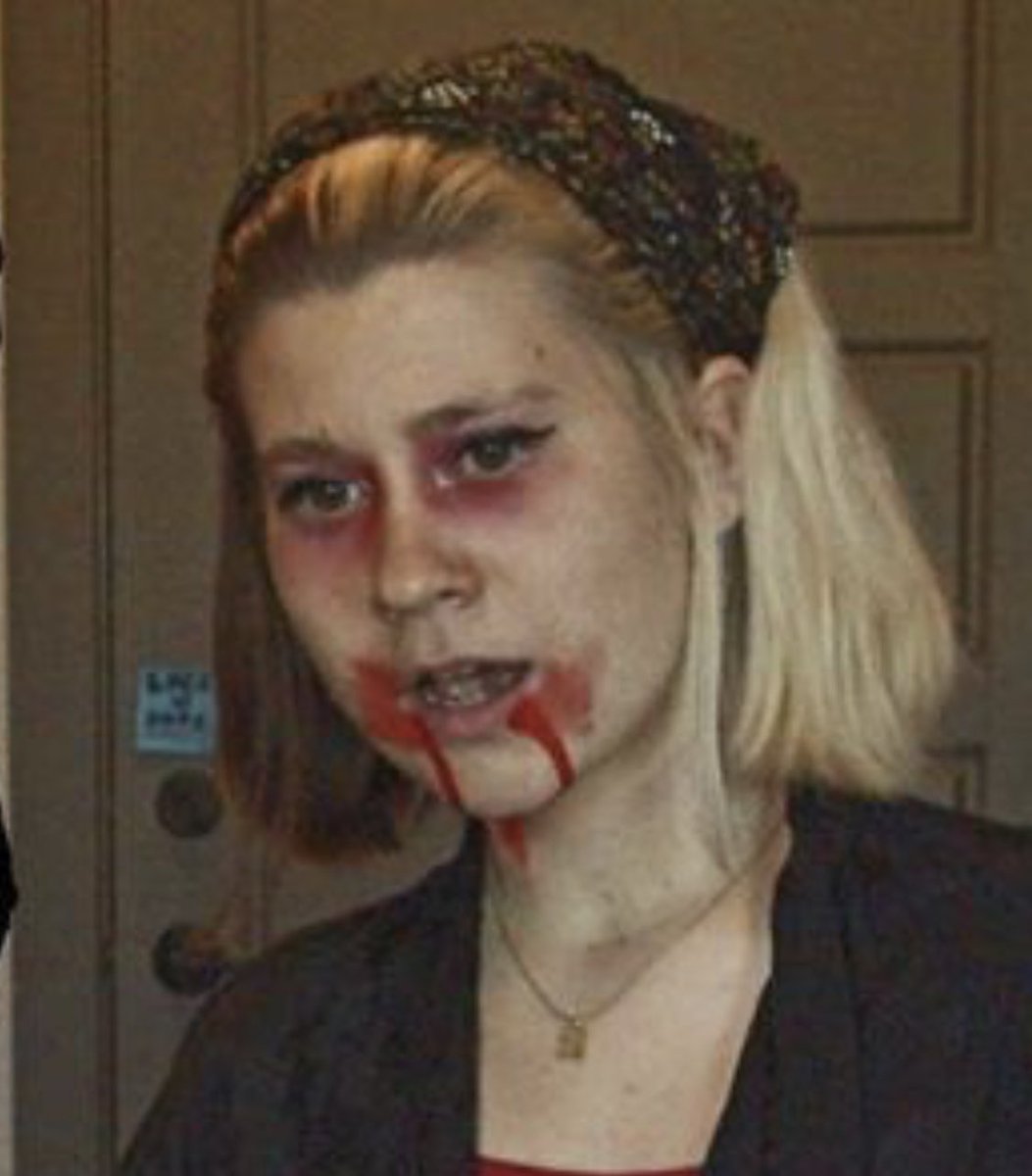 ChloeColleen2 tweet picture