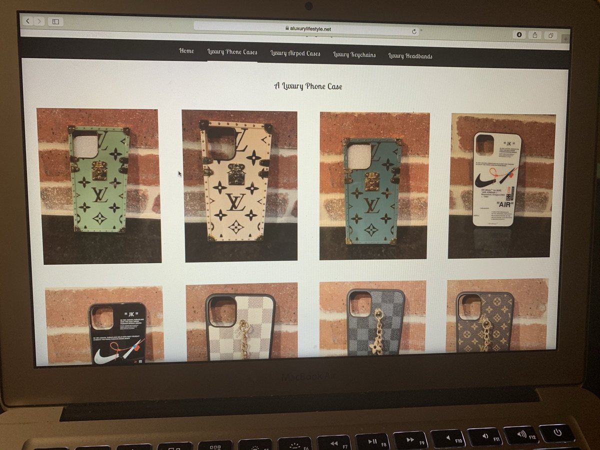 J_Dasjay's tweet photo. BLACK FRIDAY SALE GOING ON NOW!!! GO SHOP !! 25% OFF EVERYTHING!! Use code: LUXURY25 #blackfridaysale #BlackOwnedBusinesses #SupportBlackBusiness https://t.co/M4oqaw4dpq