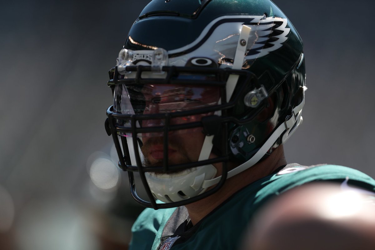 2020 has been an extremely difficult & challenging year. I tried to battle through different injuries & give it my all for my teammates & coaches. I will be back & ready to get after it next year for the best fans & organization in the business! π¦
#flyeaglesfly #pavethelane https://t.co/ZHA9buJ6vz