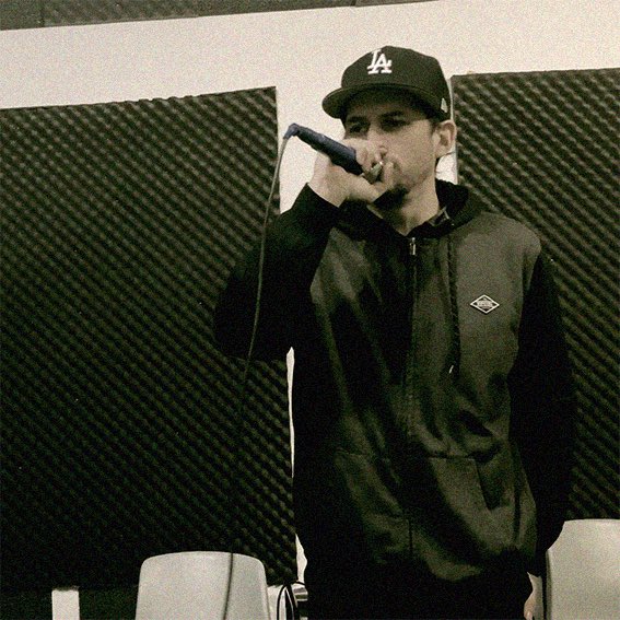 Just under a week to go till we hit the stage again for Live On The Horizon.

It’s been a little while between drinks so we’ve been rehearsing like madmen to get back into the swing of things! 🤙 

Live On The Horizon will be LIVE for FREE Friday 4th December at 6:30pm