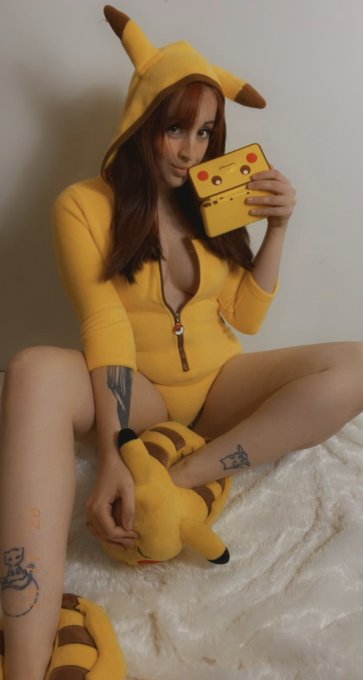 I don&rsquo;t play hard to get so cum on over to my only fans for the free 30 day trial I have going on! Plus