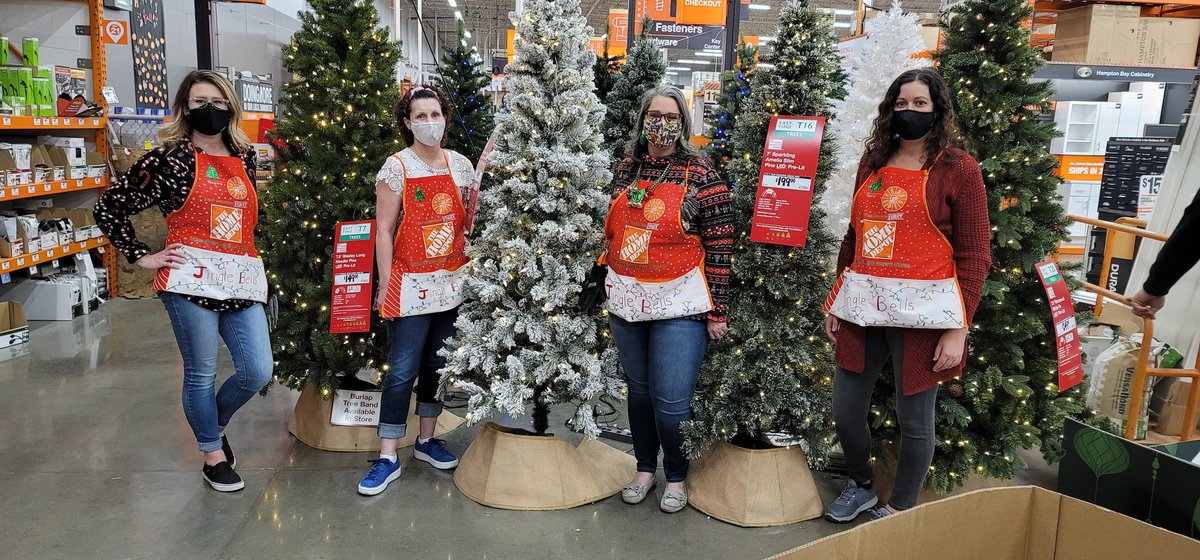 Holiday Spirit on Black Friday. Always fun with our wonderful team. We're a family here at 2017! <a href="/Lgainey7/">L gainey</a> @Jessica_HD_2017 <a href="/brenten_ludlow/">Brenten Ludlow</a> <a href="/tbdavis62/">Tony Davis</a> @JAgnessTHD <a href="/RennierAsm1970/">Joe Rennier</a>  #ChristmasAtHomeDepot #teamspirit #crafty <a href="/NoblesvilleHD/">Home Depot #2017</a> <a href="/HDNoblesville/">Home Depot Noblesville</a> #LetTheFestivitiesBegin