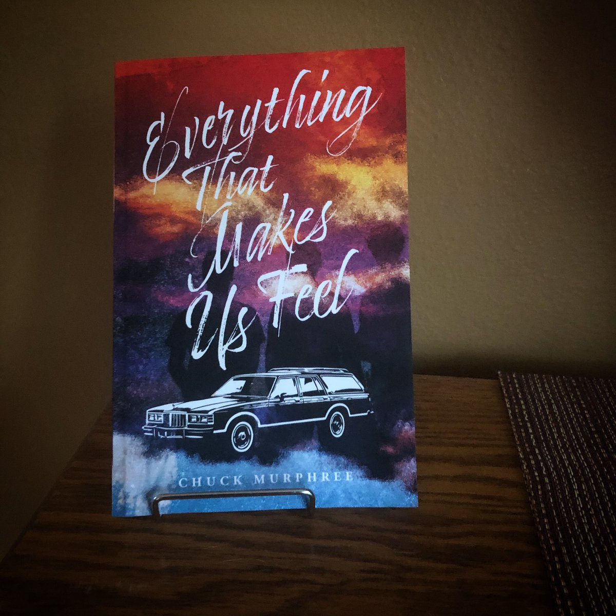 MurphreeK's tweet photo. @pernilleripp Excellent new YA @ChuckMurphree https://t.co/6fZcc6ljmZ