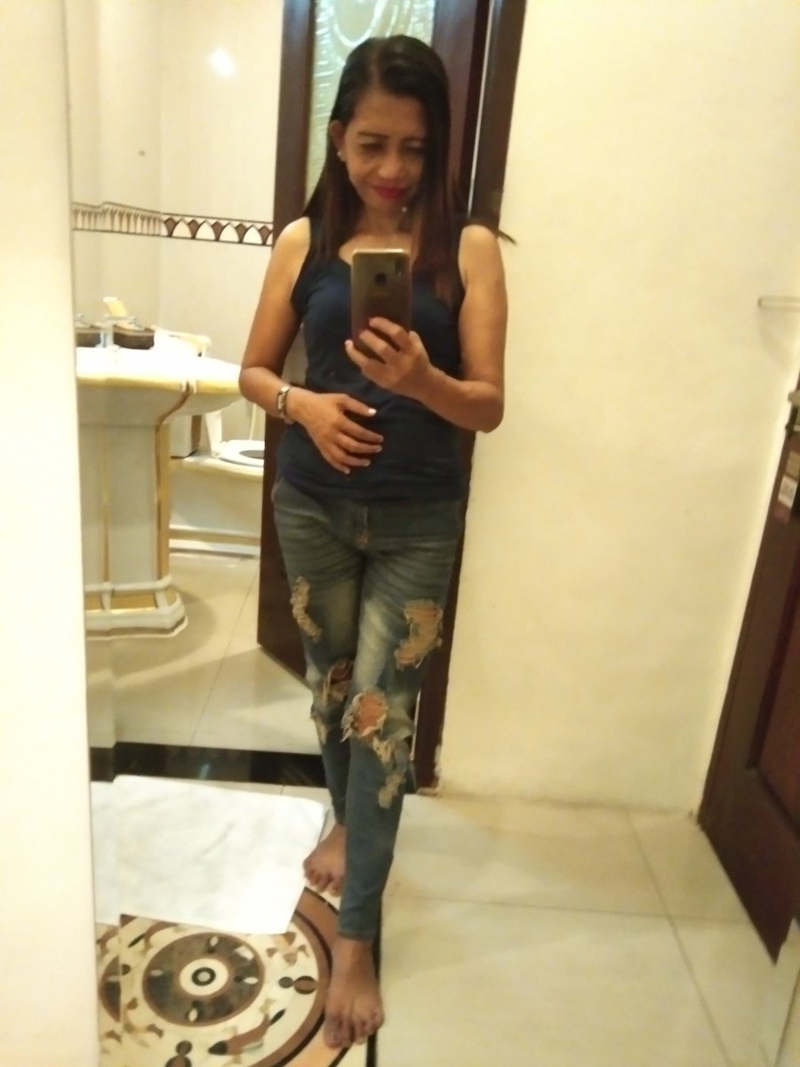 ToAinii's tweet photo. @GtraBayu LAMONGAN/GRESIK, hot massge milf, wajib dp/ wajib jemput, serius chat 085804256135, tanpa basa basi https://t.co/bsd8ExczMZ