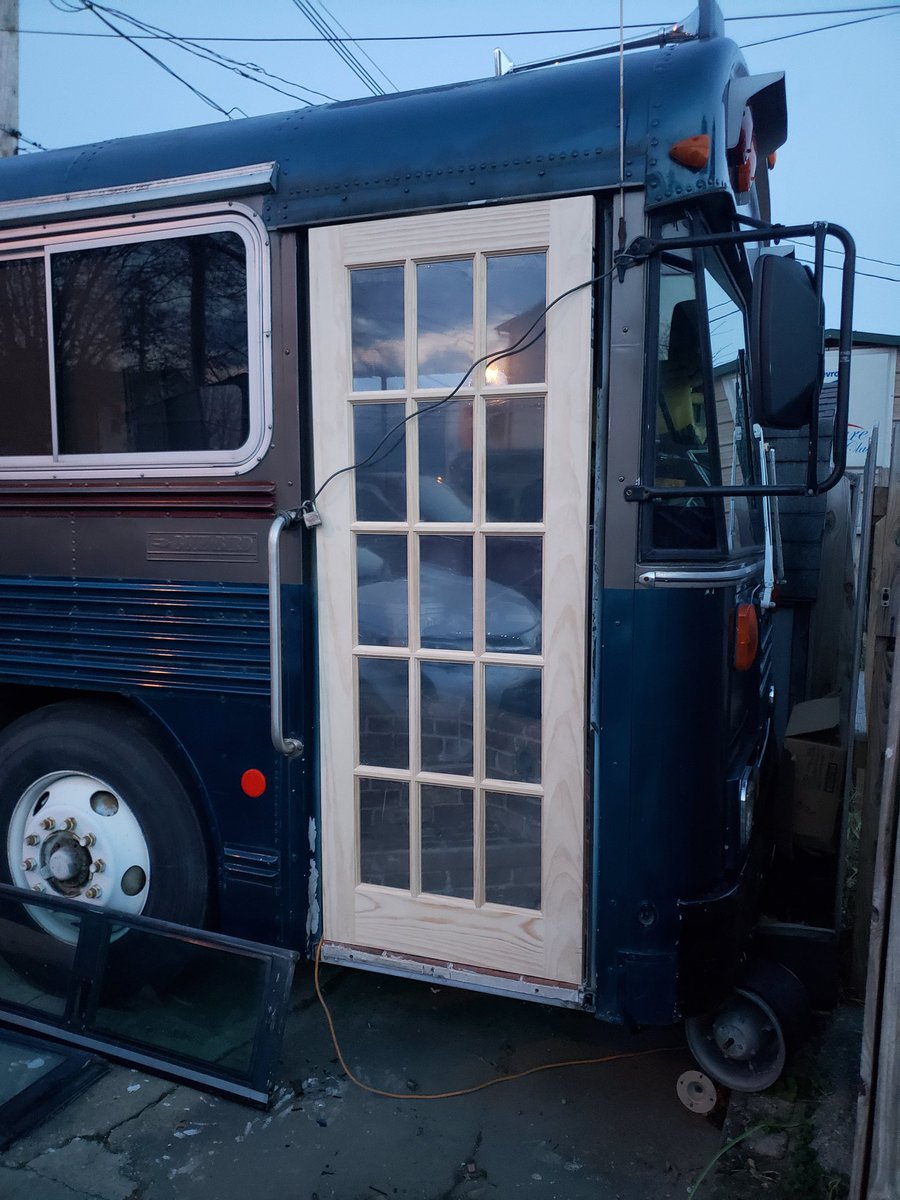 coyote_blk's tweet photo. Next: stain, seal, mount.
#skoolieliving #bus #mybuslife #schoolbushome #rvlife #travel #busbuild #home #tinyhousemovement #skooliehomes #adventure #conversions #nation #vanlifediaries #offgrid #schoolbushomes #skooliebus #skoolie #movement #tiny #lifestyle #tinyhouses https://t.co/QQuPFvxZqT