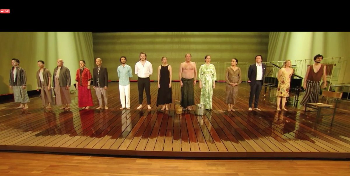 De Stille Kracht doet het ook heel goed in de huiskamer. Complimenten voor de topcast om zo voor een onzichtbaar publiek te spelen!  Maar we waren er wel. Dank voor de mooie avond! @ITAensemble @ITAamsterdam <a href="/_EvaHeijnen/">Eva Heijnen</a> #destillekracht #theater