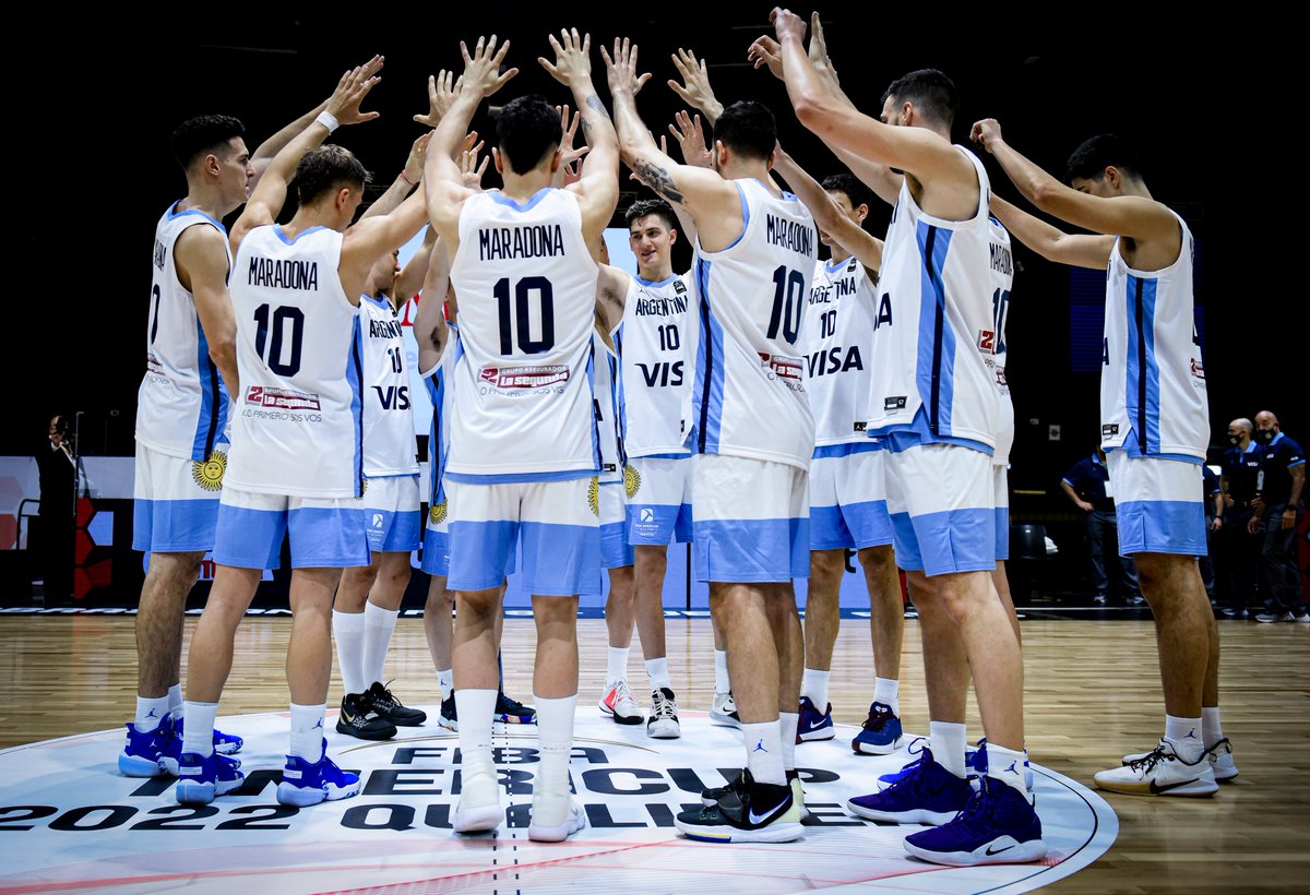 cabboficial's tweet photo. Nuestro sincero homenaje al 10.

🏀🇦🇷⚽️

¡Gracias Diego!

#HastaSiempreDiego 🔟♾ https://t.co/LvXITgO1l4