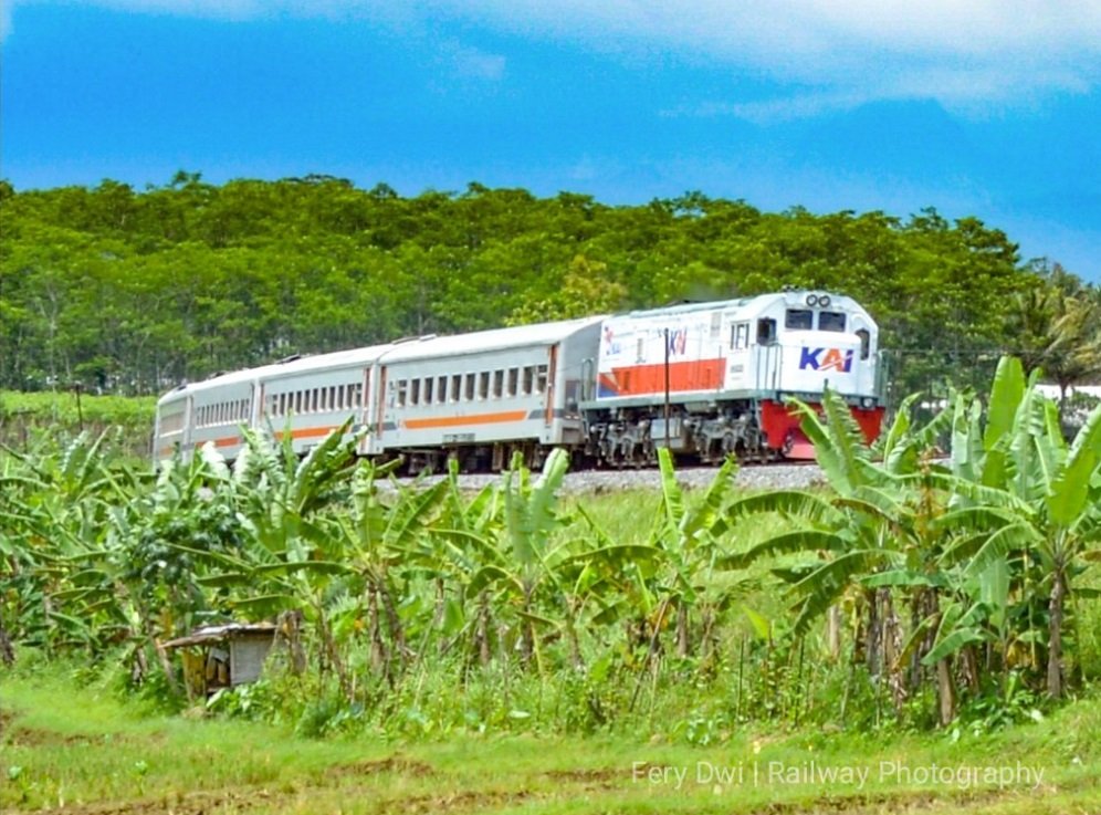 Tantangan dalam kehidupan bukan untuk melemahkanmu, tapi guna membantu menemukan potensi diri terbaik yang kamu miliki.

Selamat pagi, #SahabatKAI

#WonderfulIndonesia

📸Ferry Dwi Utomo
