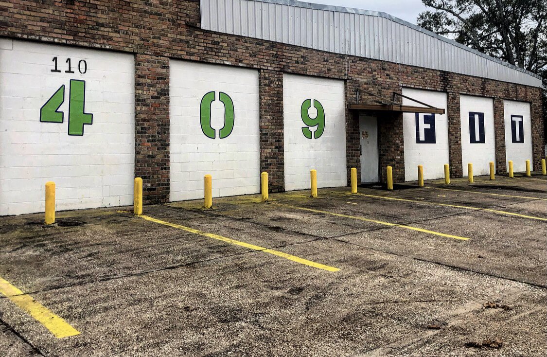 409fit's tweet photo. •Come check us out!
•Classes start Dec. 1st
•Sign up before class starts
•Located 110 E Ave J Silsbee, TX https://t.co/FI13GMbqxP