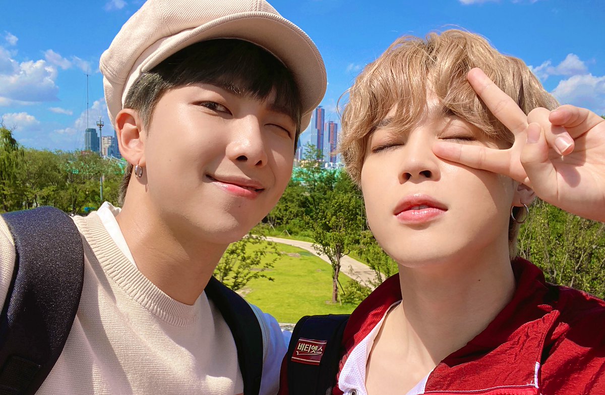 minjoonsite's tweet photo. me : https://t.co/9umn0noSV4