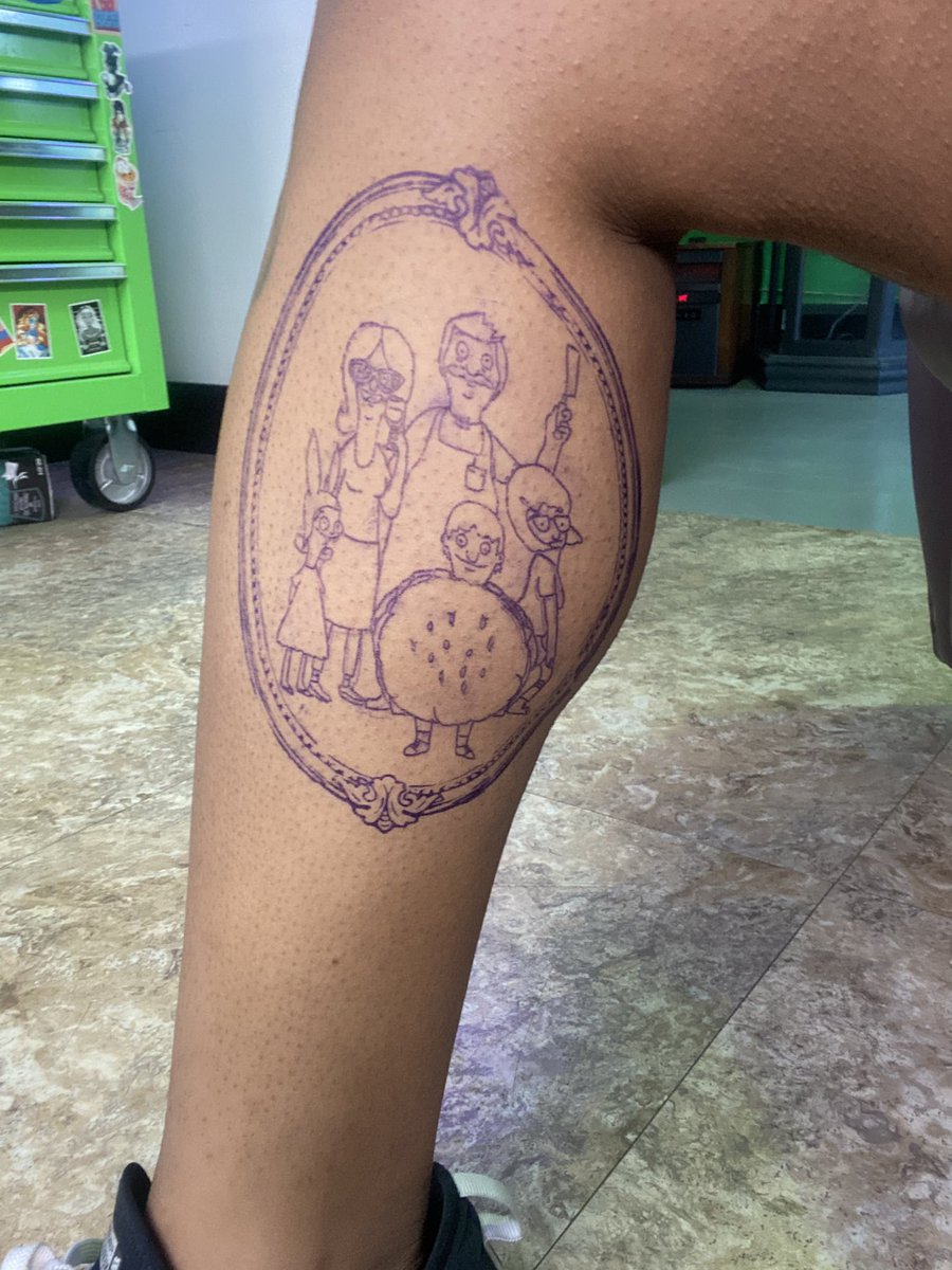 sunflowernique's tweet photo. i got a tattoo :-* https://t.co/jEbzDVyfDh