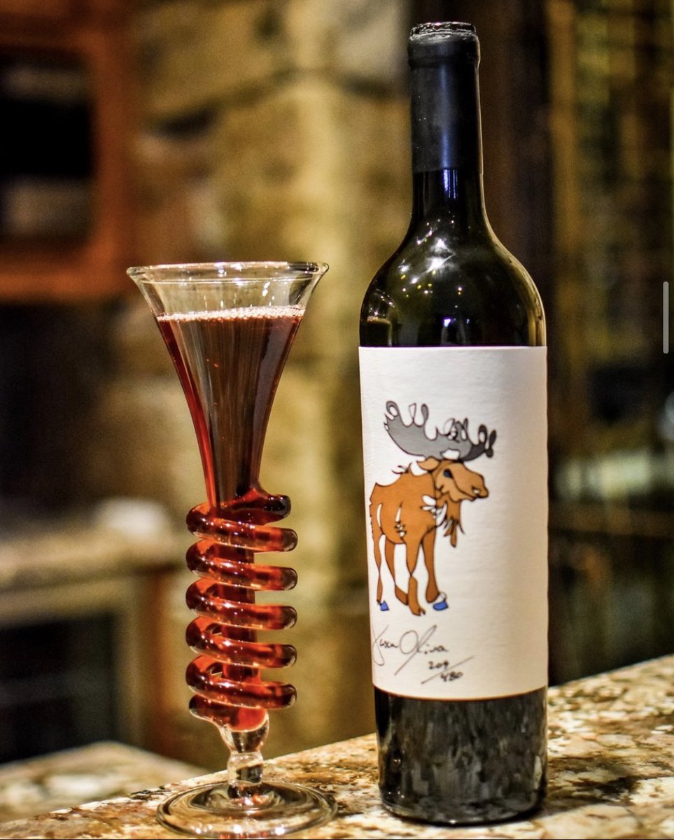 DrinkingVessels's tweet photo. @KingJames Still drinking wine? Thought you may like the swirly glass https://t.co/7gv71cWphq