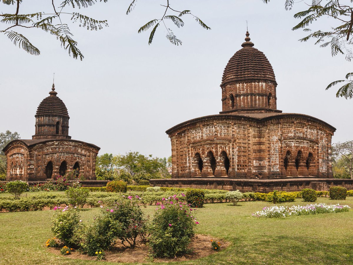 Bengali Terracotta (Bangladesh & India)Terracotta, baked clay, has been a vital and unique building material that has united and influenced Bengali architecture from ancient times to the present day.