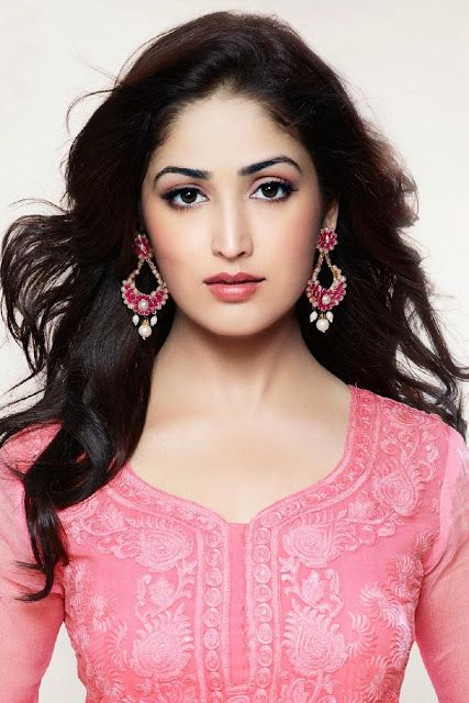 Happy Birthday - Yami Gautam    