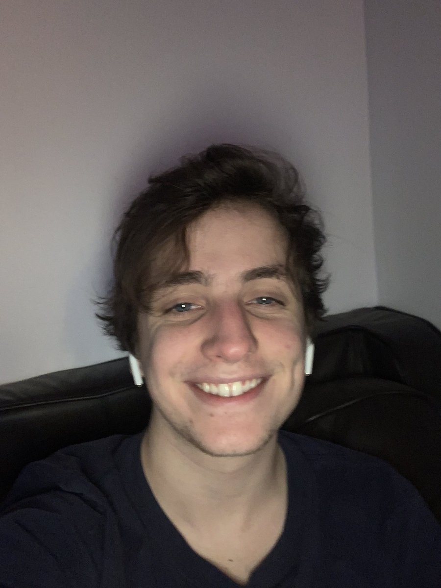 got free guac at chipotle tonight and i’m gonna ride this high for the rest of my life. all self hatred has left my brain; i’m finally free. i got it for free guys. i don’t even like guac.