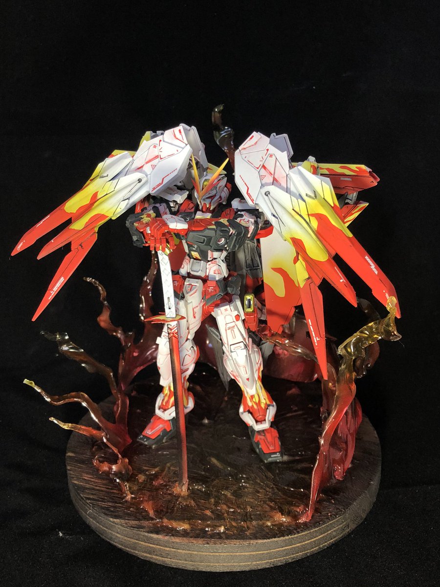 Dora 炎エフェクトも自作して 煉獄アストレイ Led Flame 完成しました 両肩に装備しているフェイズシフトシールドにはnジャマーキャンセラー搭載されておりアストレイシリーズの弱点であった防御力と動力源の問題点を克服した機体設定です 来月開催の Dora 炎エフェクトも自作して 煉獄アストレイ Led Flame 完成しました 両肩に装備しているフェイズシフトシールドにはnジャマーキャンセラー搭載されておりアストレイシリーズの弱点であった防御力と動力源の問題点を克服した機体設定です 来月開催の