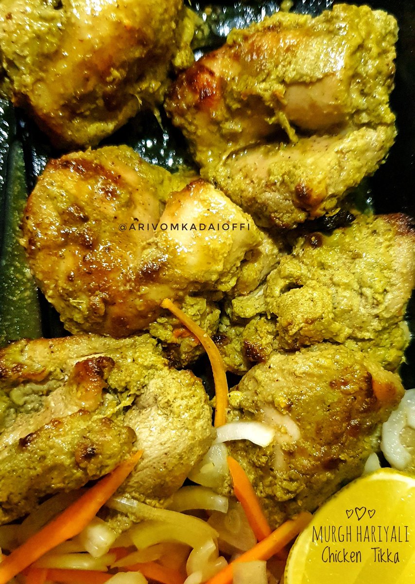 arivomkadaioffi's tweet photo. #BiriyanBiriyani ,CBE
Murgh Hariyali Chicken:Soft & tasty, but t was not hot.சூடா சாப்பிட்டிருந்தா இன்னும் நல்லா இருந்திருக்கும்.
Hyderabad Style Chicken Biriyani:
டேஸ்ட் நல்லா இருக்கு ஆனா original hyderabad style இல்ல,அளவும் கொஞ்சம் கம்மி😣
#BreadCustard :செம👌
#அறிவோம்கடை https://t.co/bHkSIVkCs6