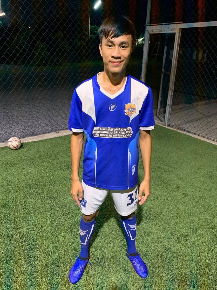 ZeedFootball's tweet photo. ❤️❤️❤️ #นักบอล #นักบอลหล่อ https://t.co/8k7DDo0eUm