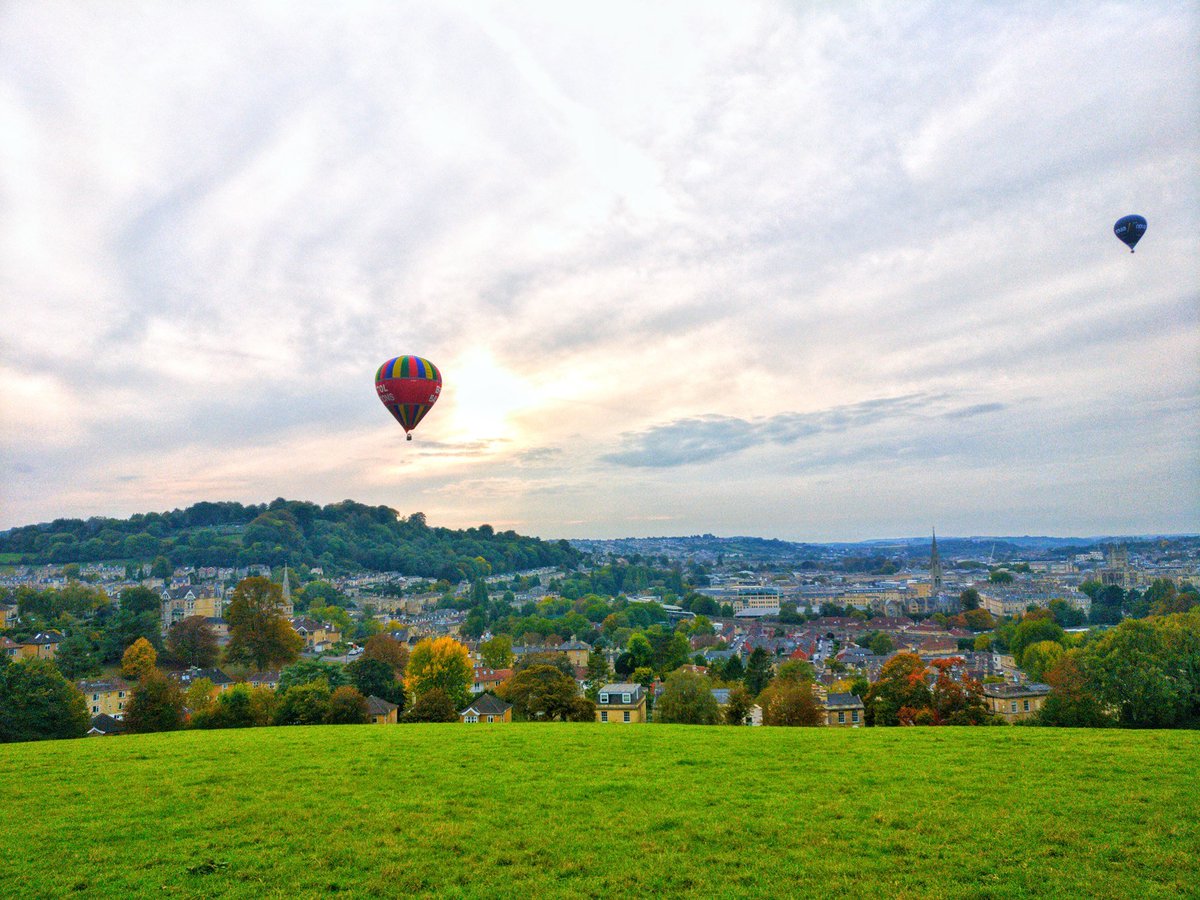 The rest of 28 was good though. I connected with even more childhood friends, travelled to world-class countries I never thought I would have the opportunity to see, ate some amazing European food, reunited with cousins, and explored Great Britain in great depth.