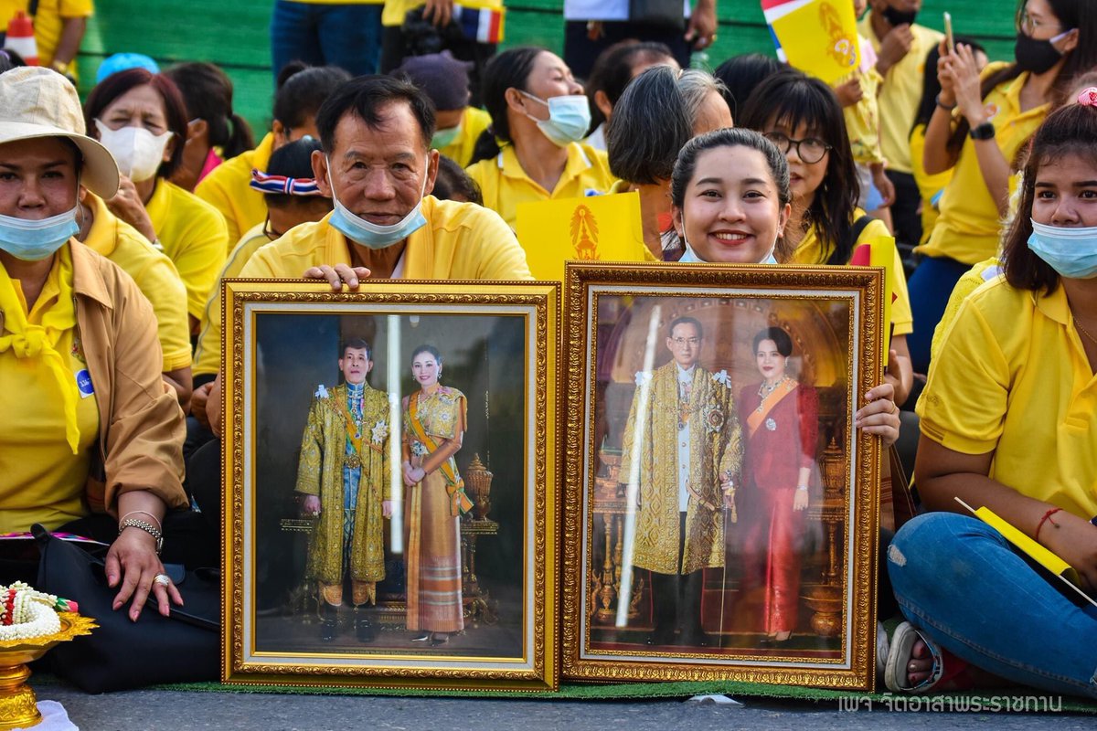 tawanzuza007's tweet photo. #รักชาติรักพี่น้องร่วมชาติ https://t.co/jo8mSZKeqx