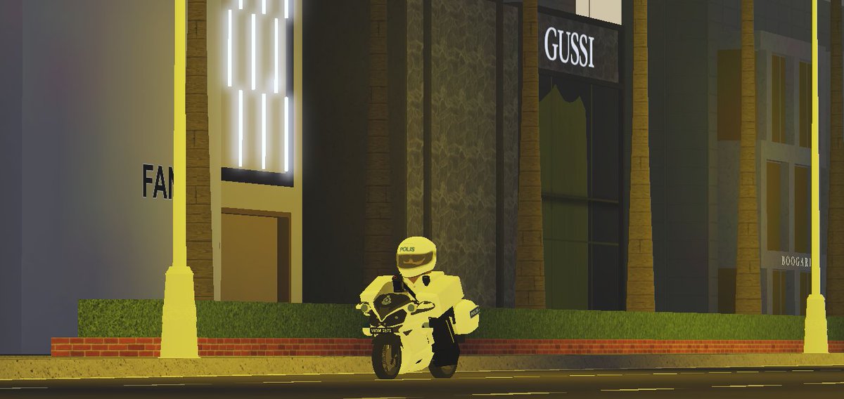 RBLXMYS_Polis's tweet photo. We are the guardians, the protectors and the enforcers of Malaysia. We patrol day and night for your safety.

Want to join us? Come to the Job Fair today at 3 - 5PM or 8 - 10PM MYT! https://t.co/xYCRZW0ZRc