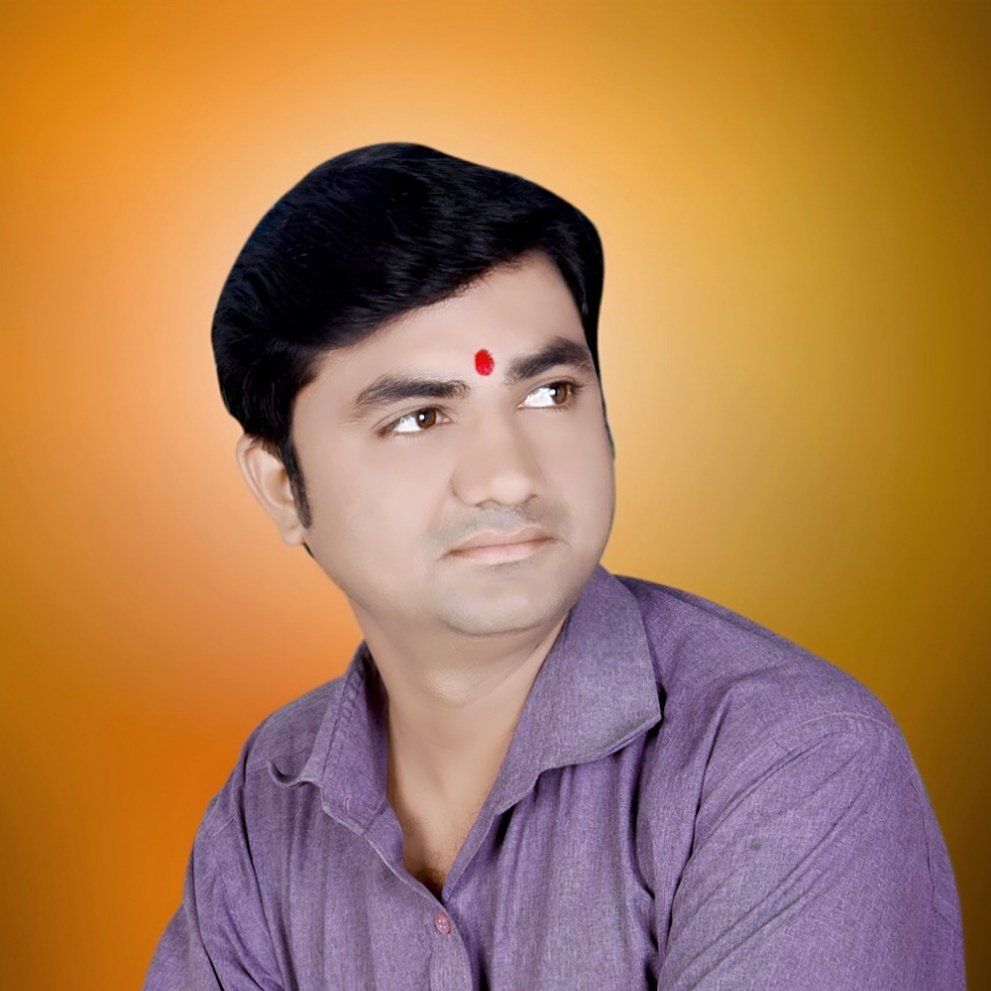 Govindborkar2's tweet photo. #NewProfilePic https://t.co/1PpTsmyVmP