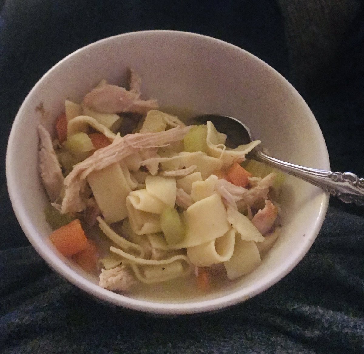 LynnWendy's tweet photo. Just extending the life of the  leftovers. Soups on! #oldfashionedcarcassboil https://t.co/eowCp4LD9Q