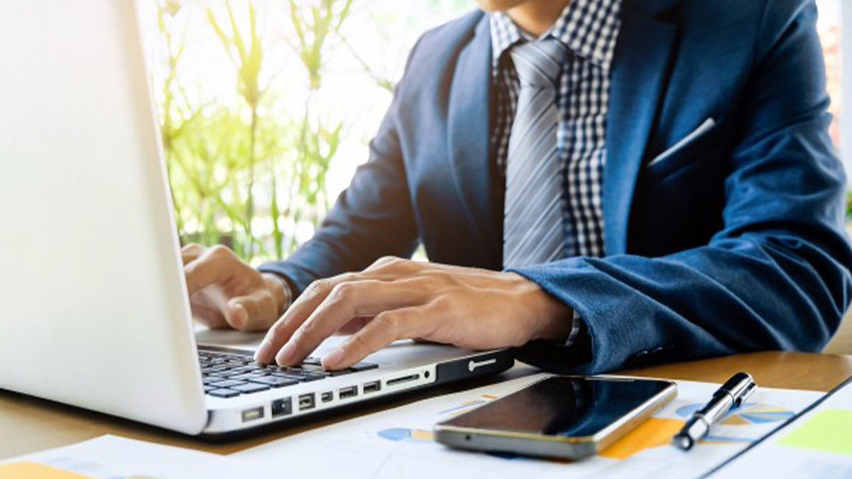 .  <a href="/TG_Academy_/">TotallyGamingAcademy</a> announces a new online training option for Latin America
The people in charge of Totally Gaming Academy announced the realization of a special training which they named "Academy of Operations Management and Marketing in Face-to-Face Casinos".