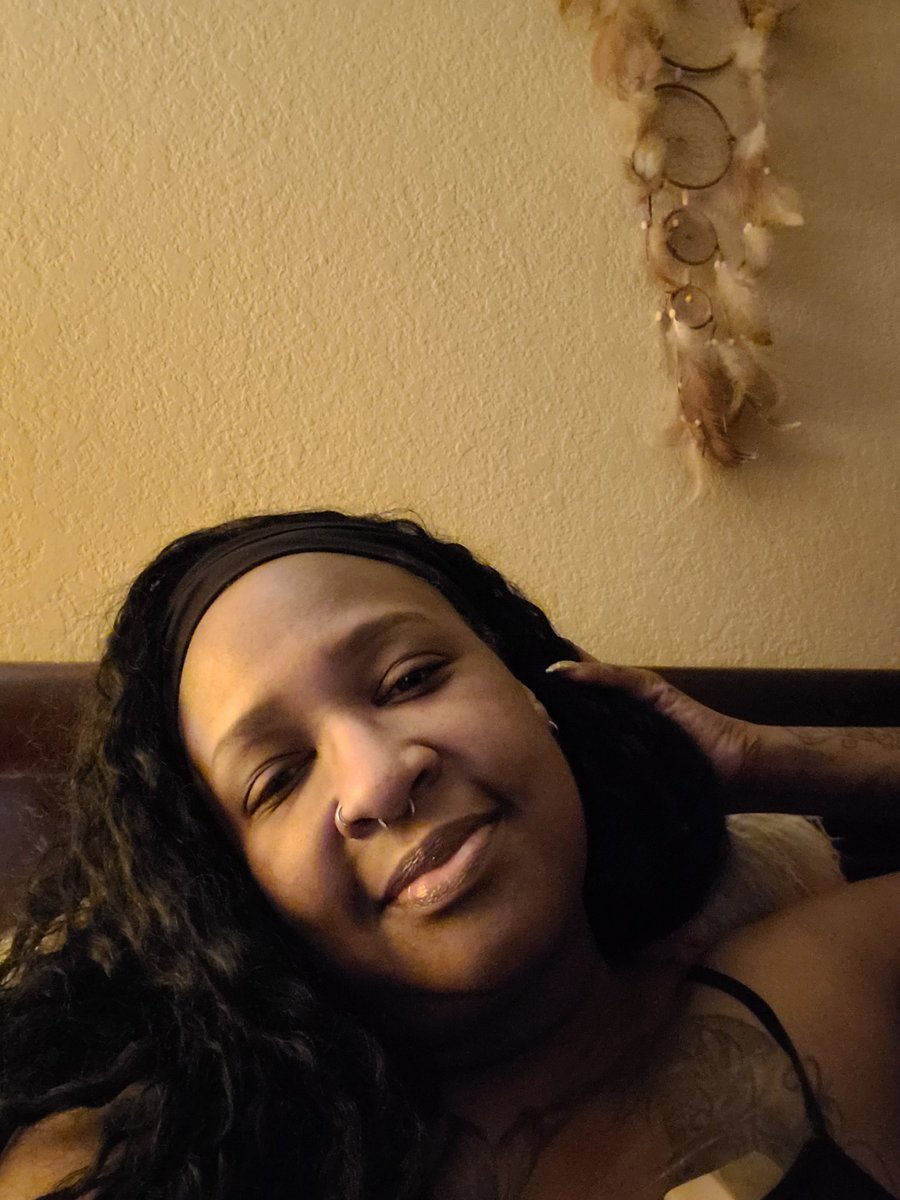 Officially released from the clink. I'm so exhausted. Going to bed now. Rest well ๐
#Phillygirl #Phillyjawn #lupus #autoimmune #asthma #achingjoints #stargazer #believerinmagik #advocate #cure #stillsocialdistancing #blacklivesalwaysmattered โ๐ฟโ๐ฝโ๐พ #pride๐ https://t.co/txbTt31sLd