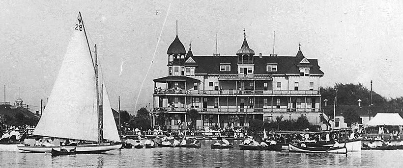 10. The Toronto Ferry Company already owned an old-timey amusement park at Hanlan’s Point as well as the beautiful Hotel Hanlan.Now, they added a sports stadium to their empire.