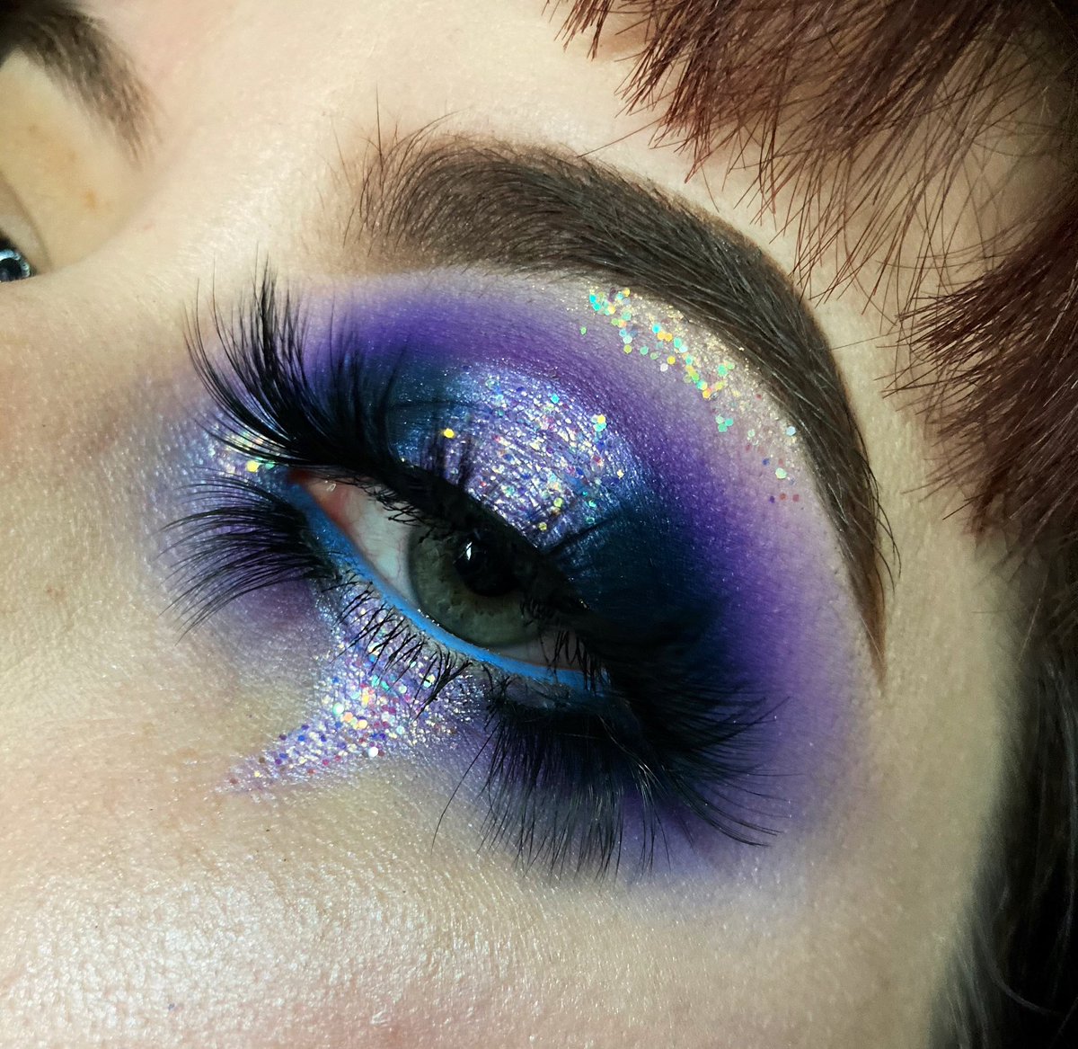 Hi these are some of my fav looks

Drop some of yours!