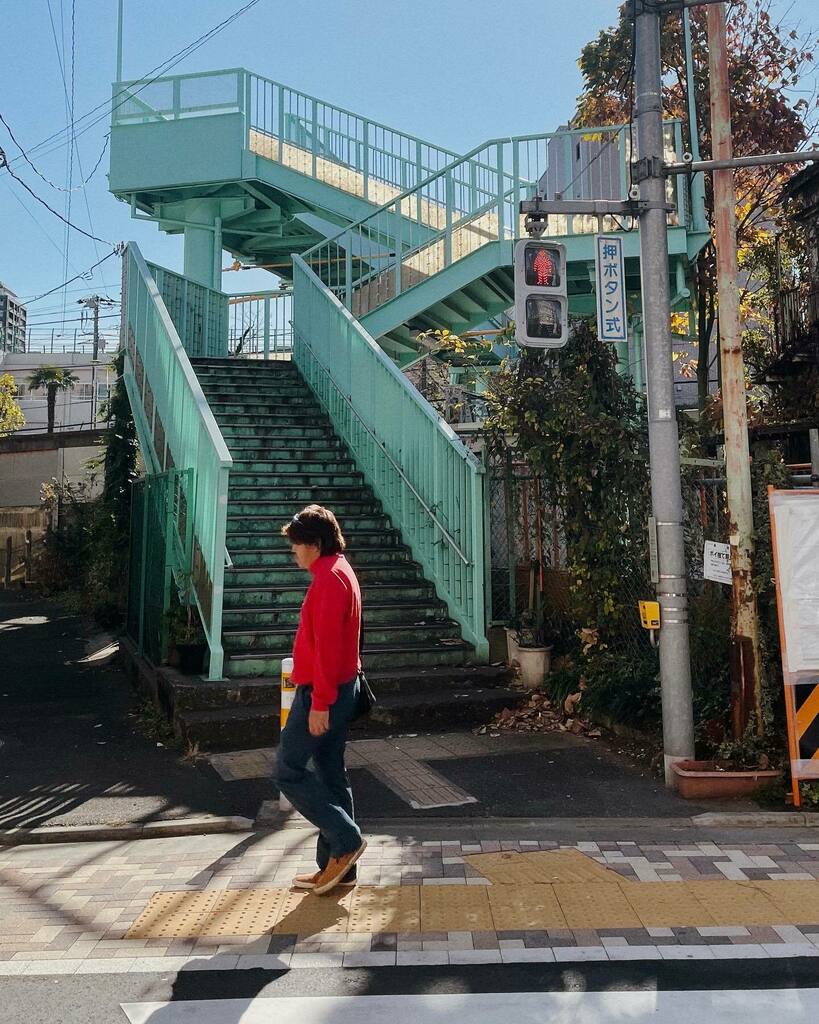 __bebold__'s tweet photo. walk, overpass
/ somewhere of shibuya
.
.
.
.
#somewhere #tokyo #shibuya #yoyogihachiman #uehara #landscape #cityscape #dailylife #dailyphoto #dailyphotography #everdaylife #iphone12pro #도쿄 #시부야 #일상 #도쿄생활 https://t.co/2KetWb4mhS https://t.co/L7OLMTQJTJ