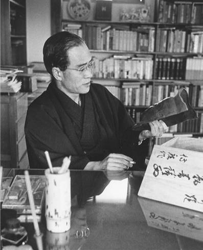 To be honest I don't know the answer to that question  What I'm sure of is that we can learn a lot from analysing the atypical Shigurui.I'll first look into the writing of Norio Nanjo (first picture) then the specificities of Yamaguchi's art and how it completes the writing