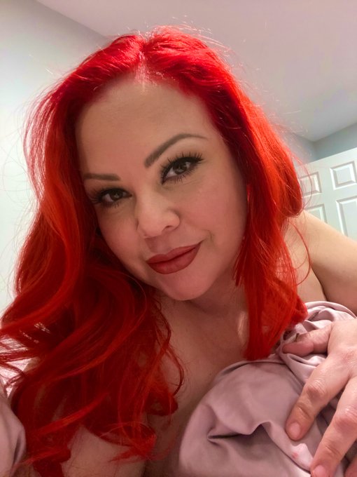 Your girl would love some spending money to shop these big sales! Cashapp $theaprilflores https://t.co/QMe0d0zyt1<a href="/tag/tbt"class="tags"><span>#tbt</span></a>