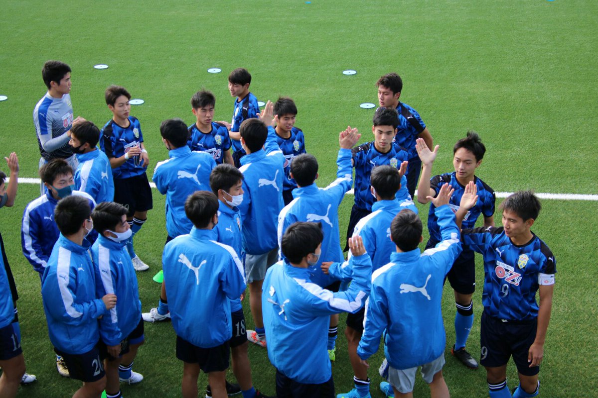 かさのすけ 高円宮杯 Jfa U 18サッカースーパープリンスリーグ九州 11 28 土 順位決定戦 優勝決定戦 春日公園球技場 13 00 大津vs東福岡 前半kick Off