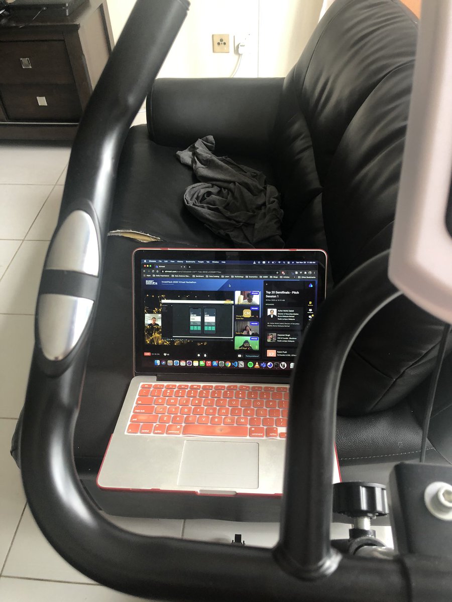 khairulnazran's tweet photo. Today’s cycling session is powered by #Investhack
My team was the second team to present so while watching the other pitch, why not do some pedaling too
@jomhackmy https://t.co/2AhKyMBTxS