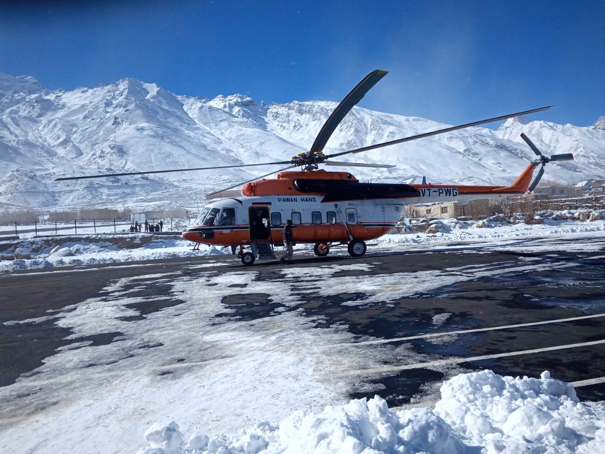 jtnladakh's tweet image. One more gift for my people of Ladakh as the service of a special aircraft, Mi-17 helicopter (Pawan Hans) has been started &amp;amp; landed in Zanskar successfully.

It will help us during harsh winter where roads are blocked by heavy snowfall &amp;amp; remains cut-off with rest of the world.