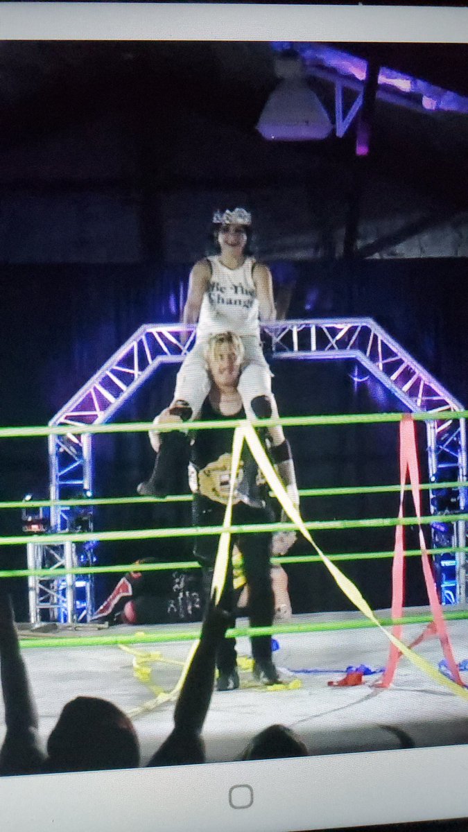 All hail the #KirkDynasty #AndStill @synergywrestle world champion @TheReal_Kirk #AndNew cruiserweight 👑 champion @CatalKasey #SPWBlackFriday @indiewrestling https://t.co/5RoX5VKWMJ