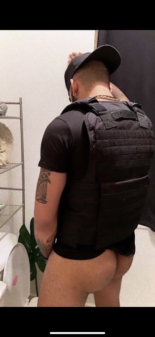 Late nights working hard 💦😈🥵 https://t.co/VdkHItcItg https://t.co/PFvXGzVxoM<a href="/tag/sundayfunday"class="tags"><span>#sundayfunday</span></a>