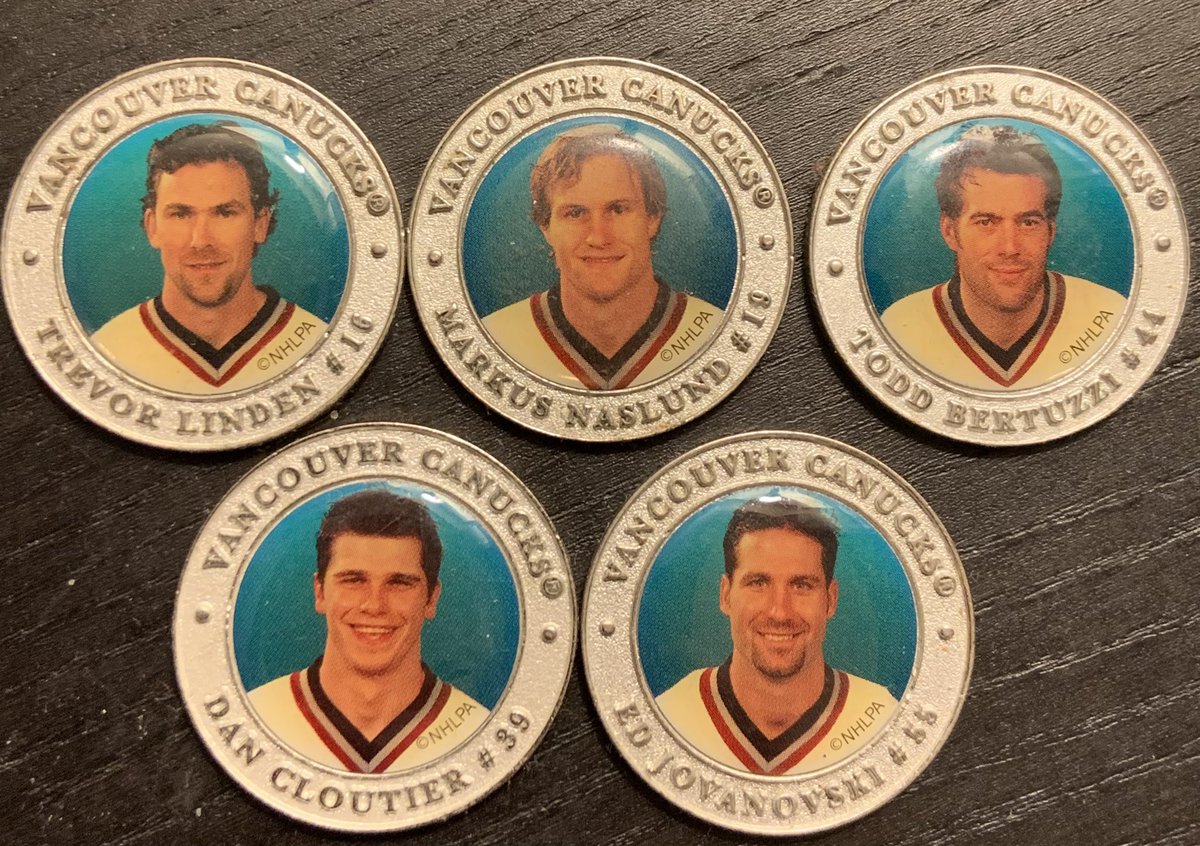 hwkbgn's tweet photo. found my old lucky coins
#trevorlinden #markusnaslund #toddbertuzzi #dancloutier #edjovanovski #Canucks @Canucks @VintageCanucks https://t.co/ZWhOjsfiFh