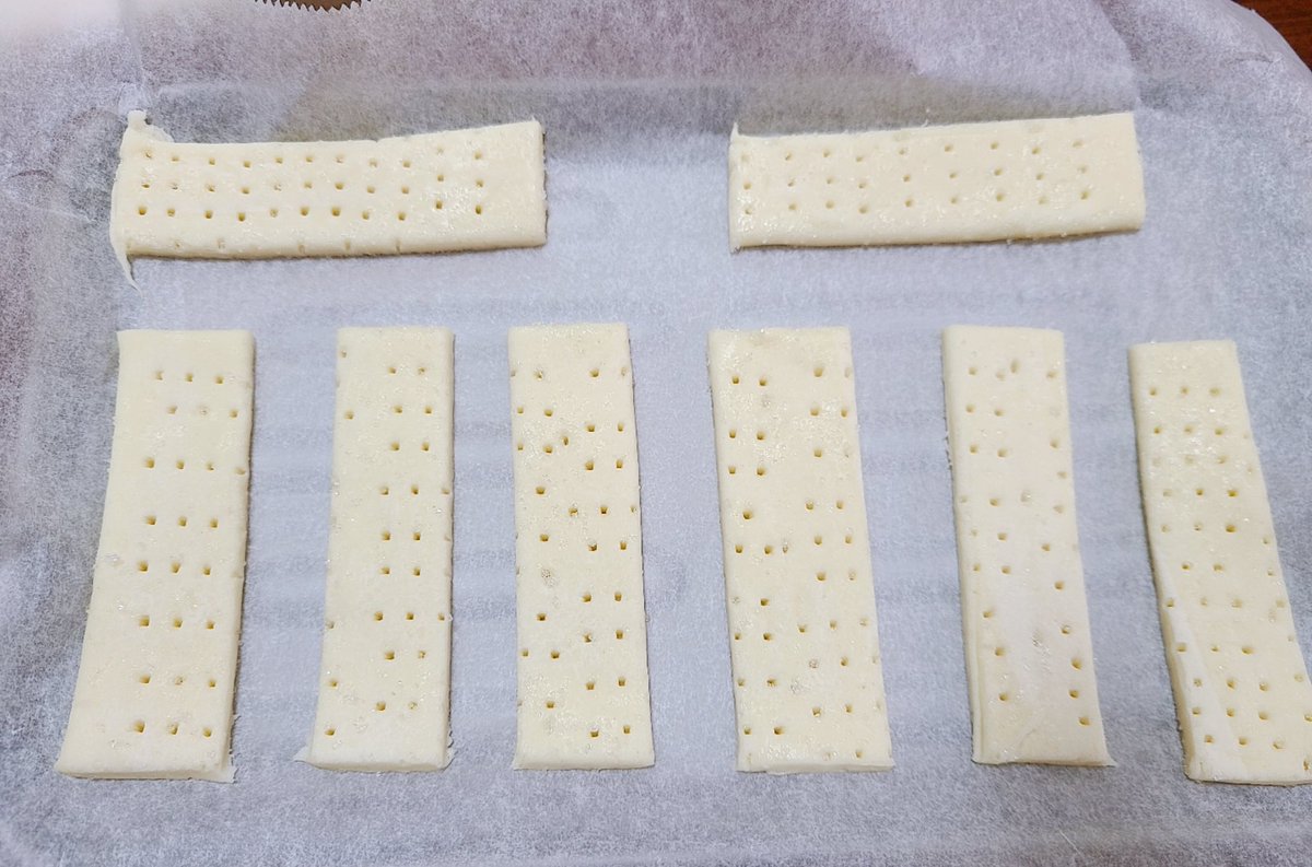 スティックチョコパイ作った!めちゃうま〜!☺️ 