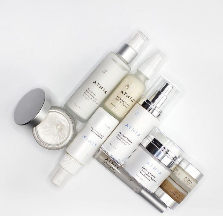 agalneeds's tweet image. Whether you are an active #gymgirl who gets dehydrated skin because of working out, or a girl who is concerned about losing nutrients in her skin due to #aging, @athiaskin may be for you! #AgingReversal Use BlackFriday50 for 50% off! j.mp/3q3Jtwp