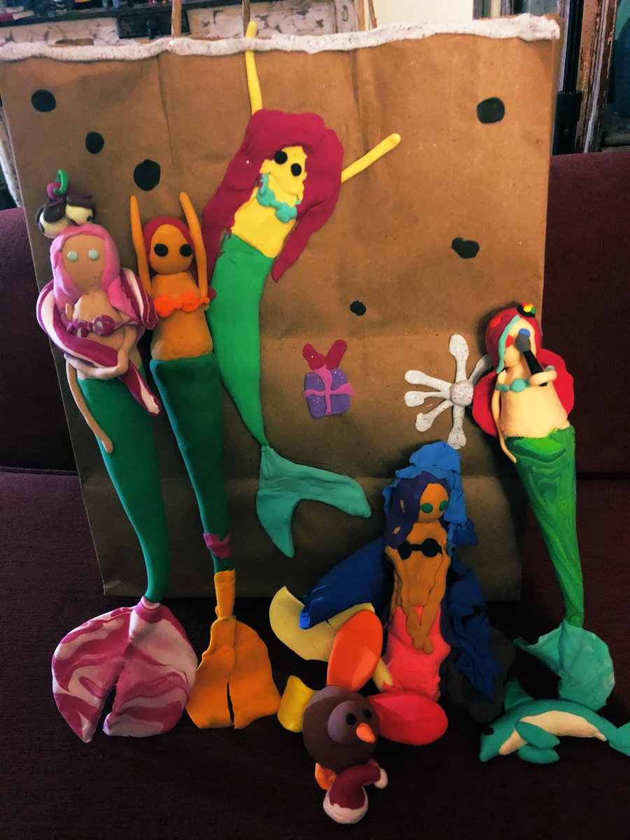 My adorable neighbors Sage & Gigi keep making me mermaid friends to keep me company...these are their sweet #Thanksgiving gifts they want me to name & add to the gallery. Yes, I’m their benefactor & happy to support their creativity. #Splash #Madison #Ariel #mermaids 🧜♀️🧜🏼♀️❤️ https://t.co/l6pIlRiI9e